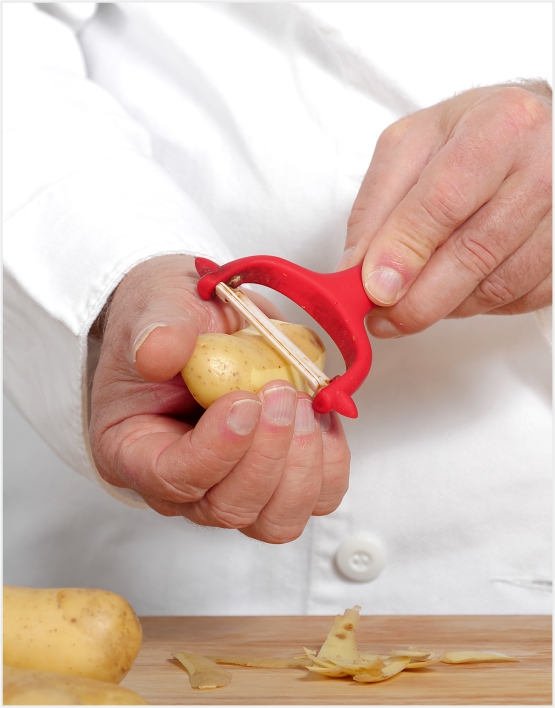 kitchen knives & peelers